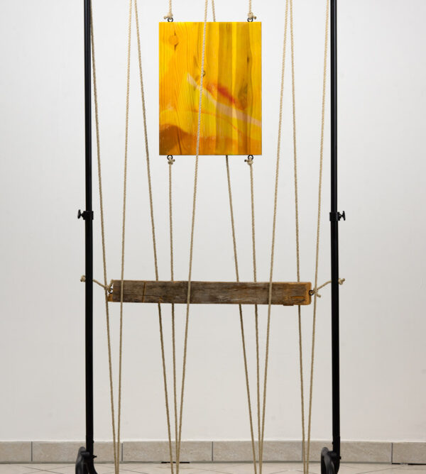 Bruecke. 2023. Karlos Kaplan. 163x78x44 cm. Lacquered metal, rope and photography, and acrylic on wood